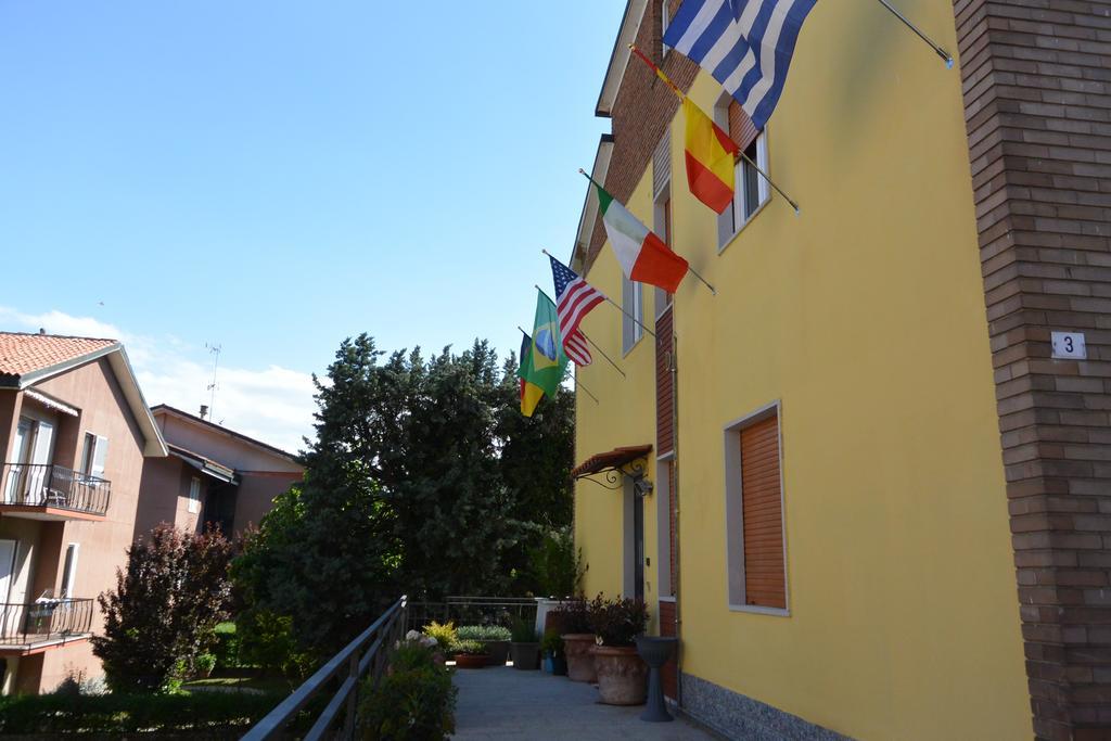 Pavia Ostello Εξωτερικό φωτογραφία