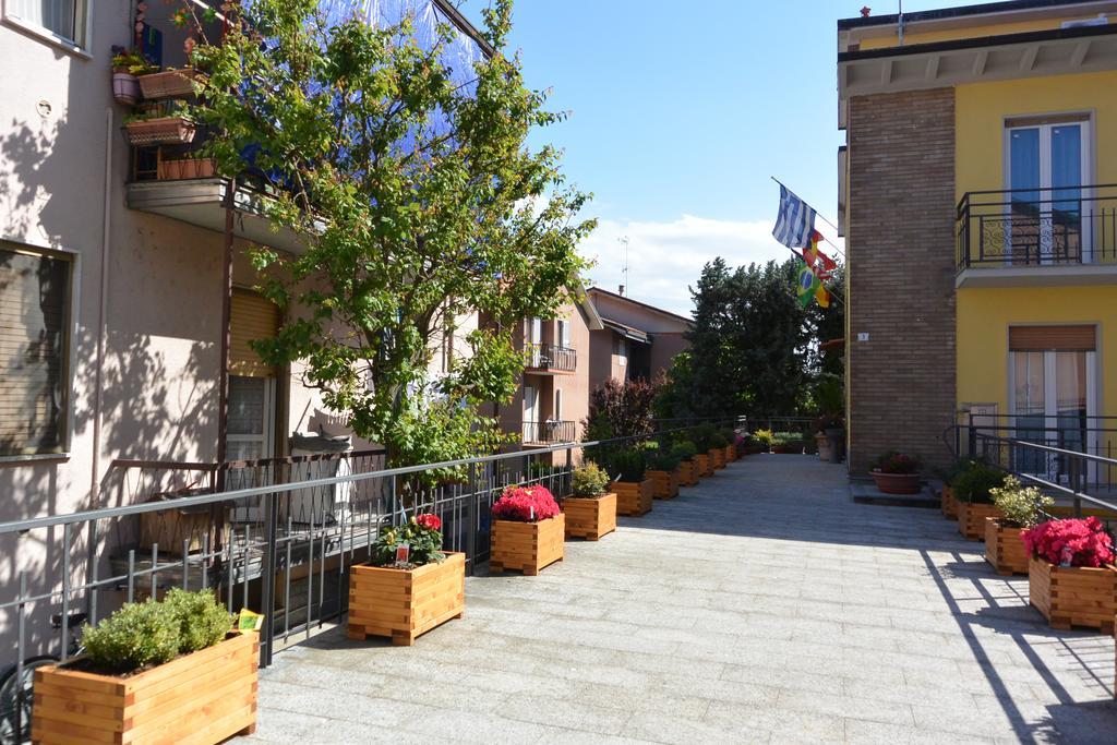 Pavia Ostello Εξωτερικό φωτογραφία